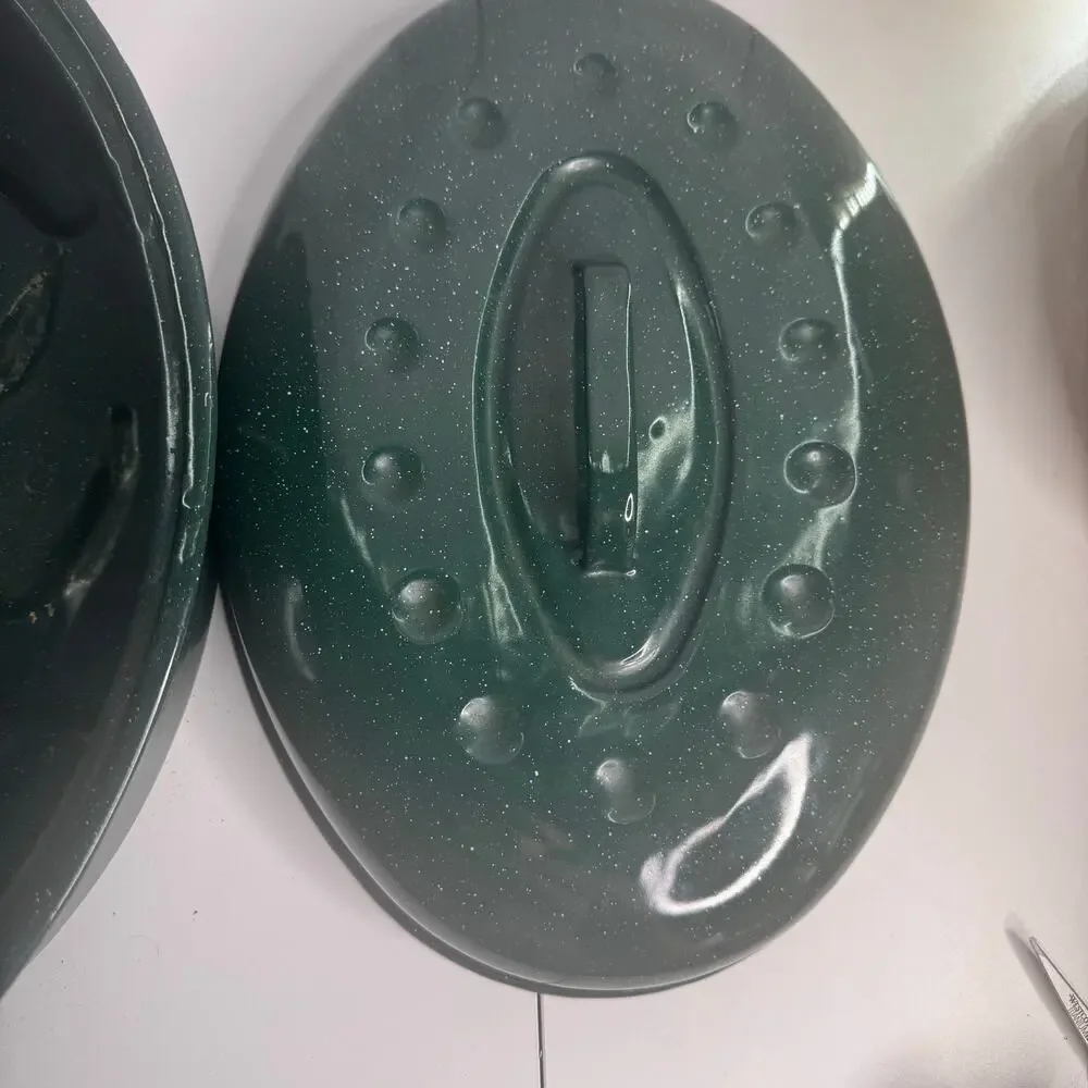 Vintage Enameled Dutch Oven/Roaster with Lid Speckled Green 16x13x9